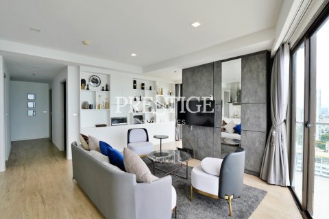 Condo in Pattaya, Thailand, 3 bedrooms № 198443 - photo 4
