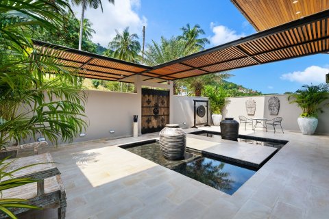 Villa in Ko Samui, Thailand 6 bedrooms № 172486 - photo 2