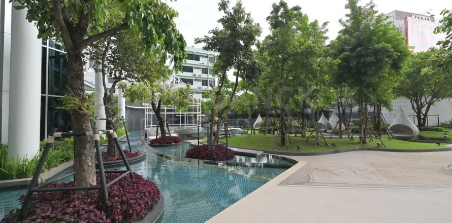 Condominio de 2 dormitorios en Bangkok, Tailandia № 185488