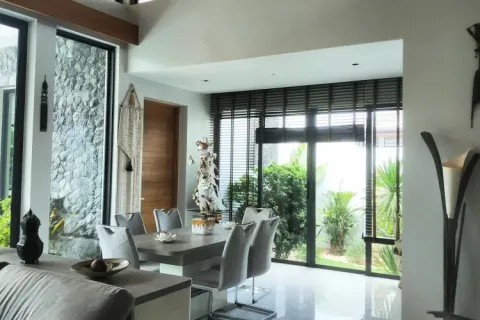 Casa de 4 dormitorios en Bang Tao, Tailandia № 153856 - foto 14