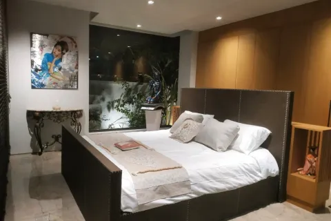 Casa de 4 dormitorios en Bang Tao, Tailandia № 153856 - foto 18
