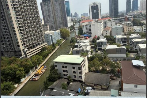 Condominio de 1 dormitorio en Bangkok, Tailandia № 172791 - foto 2