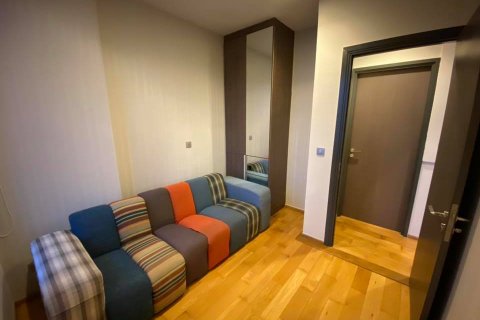 Condo in Bangkok, Thailand, 2 bedrooms  № 66389 - photo 2