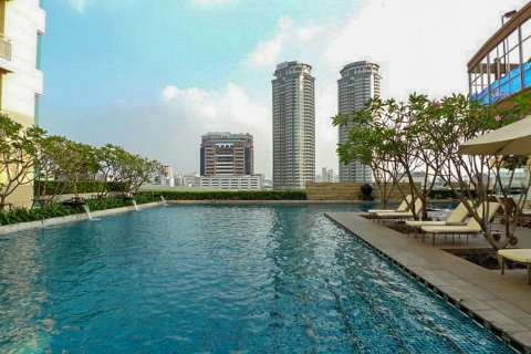 Condo in Bangkok, Thailand, 3 bedrooms  № 66386 - photo 20