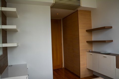 Condo in Bangkok, Thailand, 3 bedrooms  № 66386 - photo 15