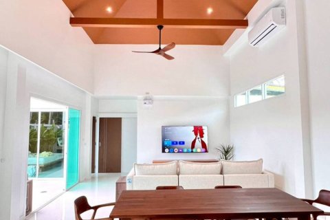 Chalet de 3 dormitorios en Phuket, Tailandia № 146681 - foto 5