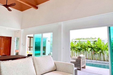 Chalet de 3 dormitorios en Phuket, Tailandia № 146681 - foto 4