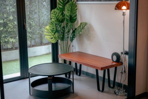 Casa de 3 dormitorios en Samut Prakan, Tailandia № 146682 - foto 2