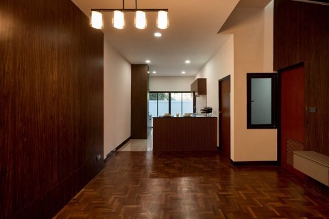 Reihenhaus in Chiang Mai, Thailand 4 Schlafzimmer № 158363 - Foto 16