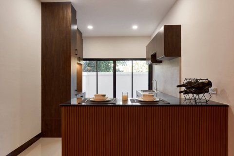 Reihenhaus in Chiang Mai, Thailand 4 Schlafzimmer № 158363 - Foto 17