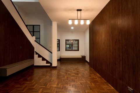 Reihenhaus in Chiang Mai, Thailand 4 Schlafzimmer № 158363 - Foto 10