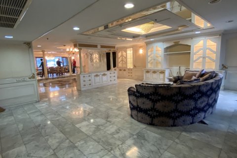 Eigentumswohnung in Watthana, Bangkok, Thailand, 4 Schlafzimmer № 200596 - Foto 28
