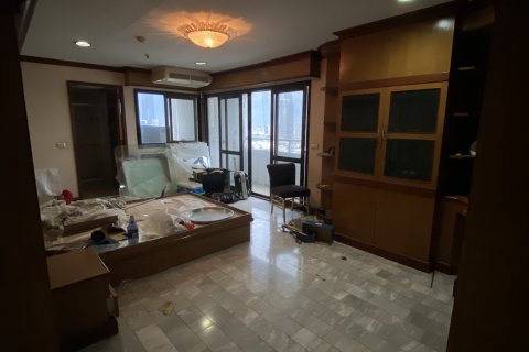 Eigentumswohnung in Watthana, Bangkok, Thailand, 4 Schlafzimmer № 200596 - Foto 18
