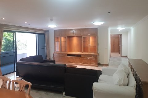 Eigentumswohnung in Watthana, Bangkok, Thailand, 4 Schlafzimmer № 200596 - Foto 8