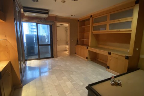 Eigentumswohnung in Watthana, Bangkok, Thailand, 4 Schlafzimmer № 200596 - Foto 17