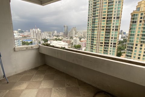 Eigentumswohnung in Watthana, Bangkok, Thailand, 4 Schlafzimmer № 200596 - Foto 12