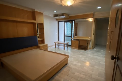 Eigentumswohnung in Watthana, Bangkok, Thailand, 4 Schlafzimmer № 200596 - Foto 19