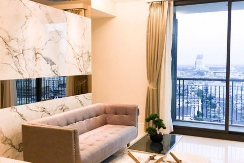 Condo in Bangkok, Thailand, 2 bedrooms  № 144200