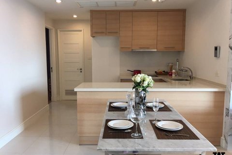 Condominio de 2 dormitorios en Bangkok, Tailandia № 144200 - foto 6