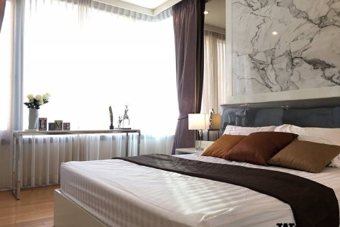 Condominio de 2 dormitorios en Bangkok, Tailandia № 144200 - foto 5