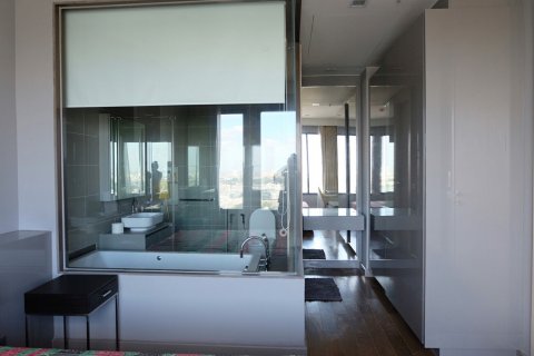 Condominio de 2 dormitorios en Phaya Thai, Bangkok, Tailandia № 144196 - foto 19