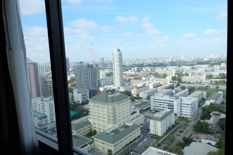 Condominio de 2 dormitorios en Phaya Thai, Bangkok, Tailandia № 144196 - foto 17