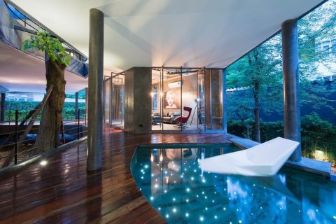 Haus in Bangkok, Thailand 7 Schlafzimmer № 157552 - Foto 2