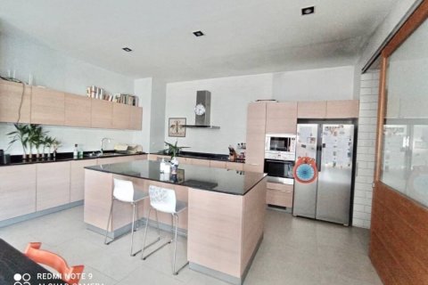 Casa de 4 dormitorios en Bangkok, Tailandia № 157548 - foto 14