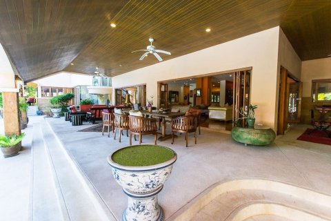 Chalet de 6 dormitorios en Phuket, Tailandia № 163276 - foto 4