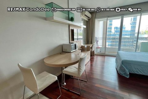 Estudio en el condominio en Khlong Toei, Bangkok, Tailandia № 205718 - foto 13