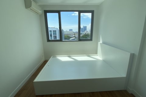 Condominio de 1 dormitorio en Bangkok, Tailandia № 205720 - foto 4