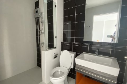 Condominio de 1 dormitorio en Bangkok, Tailandia № 205721 - foto 10