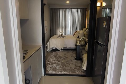 Condominio de 1 dormitorio en Lat Phrao, Bangkok, Tailandia № 203564 - foto 8
