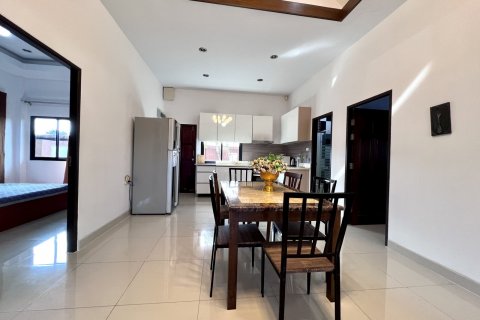 Casa de 3 dormitorios en Bang Lamung, Tailandia № 44889 - foto 10