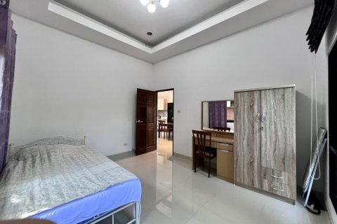 Casa de 3 dormitorios en Bang Lamung, Tailandia № 44889 - foto 15