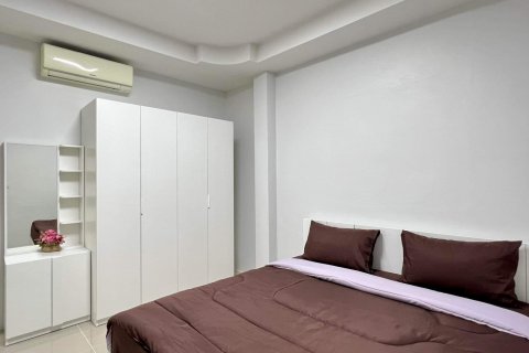 Casa de 3 dormitorios en Pattaya, Tailandia № 46489 - foto 19