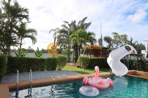 Estudio en Bang Lamung, Tailandia № 233564 - foto 4