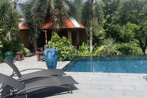 Casa de 5 dormitorios en Nai Harn Beach, Tailandia № 167024 - foto 2