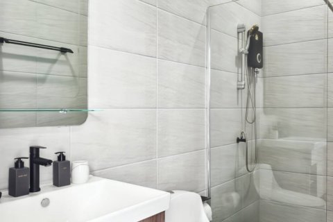Chalet de 4 dormitorios en Pran Buri, Tailandia № 152613 - foto 8