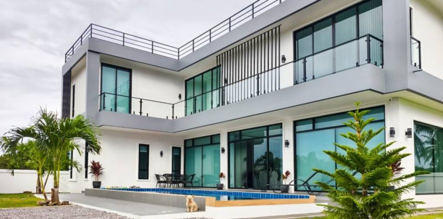 Chalet de 4 dormitorios en Pran Buri, Tailandia № 152613