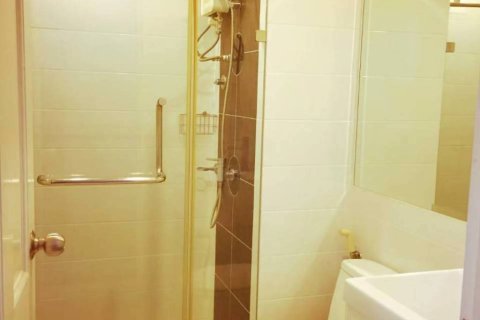 Condominio de 1 dormitorio en Bangkok, Tailandia № 152612 - foto 7