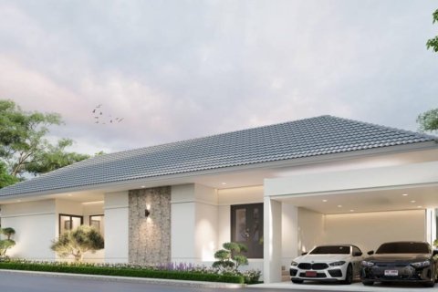 Chalet de 4 dormitorios en Hua Hin, Tailandia № 152609 - foto 5