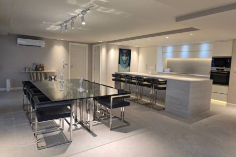 Condominio de 1 dormitorio en Sattahip, Tailandia № 152611 - foto 4