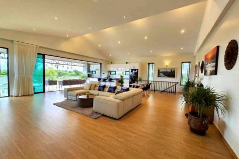 Casa de 4 dormitorios en Hua Hin, Tailandia № 152614 - foto 9