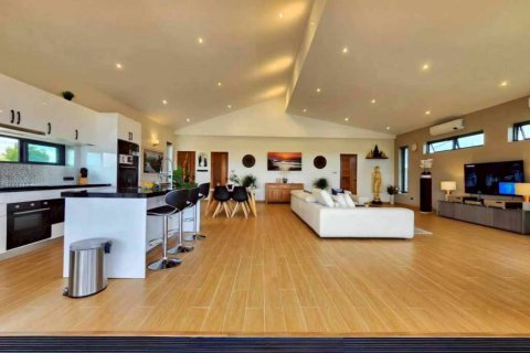 Casa de 4 dormitorios en Hua Hin, Tailandia № 152614 - foto 10