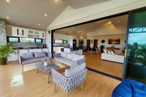 Casa de 4 dormitorios en Hua Hin, Tailandia № 152614 - foto 4