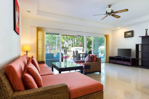 Chalet de 3 dormitorios en Phuket, Tailandia № 118434 - foto 5