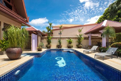 Chalet de 5 dormitorios en Phuket, Tailandia № 118436 - foto 5