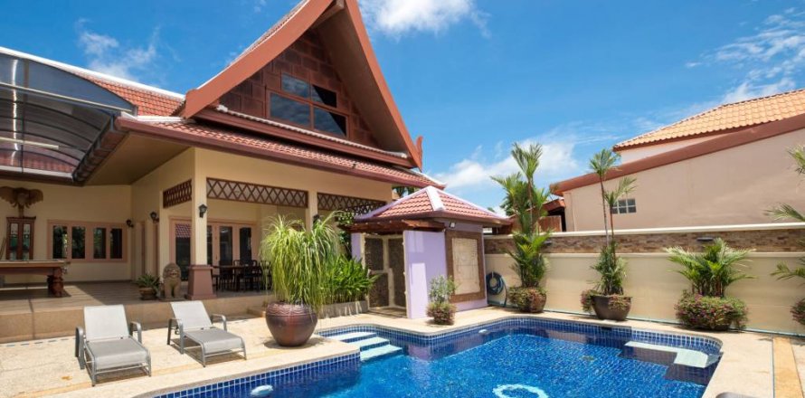 Chalet de 5 dormitorios en Phuket, Tailandia № 118436