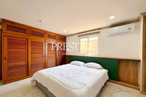 Condominio de 2 dormitorios en Pattaya, Tailandia № 197805 - foto 12